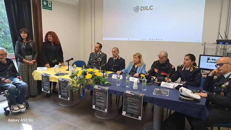 immagine notizia (ptn) “Tante Strade, una sola Vita”, successo per la prima iniziativa sulla sicurezza stradale della Provincia con Polstrada, Polizia locale di Terni e ITT “Allievi San Gallo”